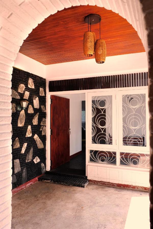 Best Hostel Yala Tissamaharama Kültér fotó